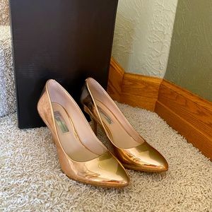 INC International Concepts copper patent leather heels - size 5 1/2z.